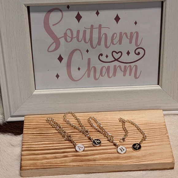 Stanley Cup Initial Charms - Picture 6 of 14